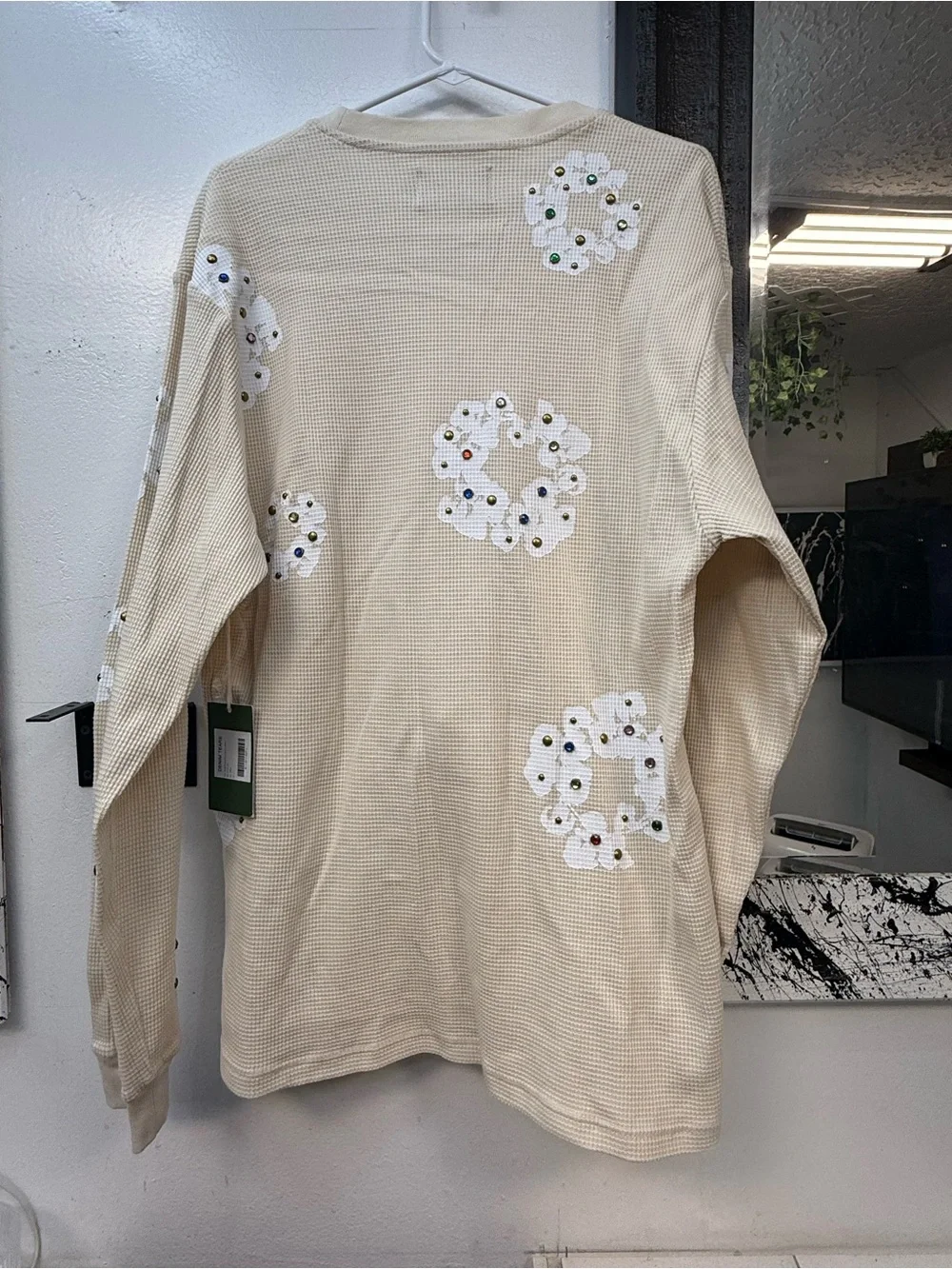Denim Tears Embellished Cream Waffle-Knit sweatshirt - Picture 9 of 9